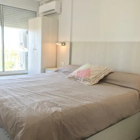 Apartamento First Line *
