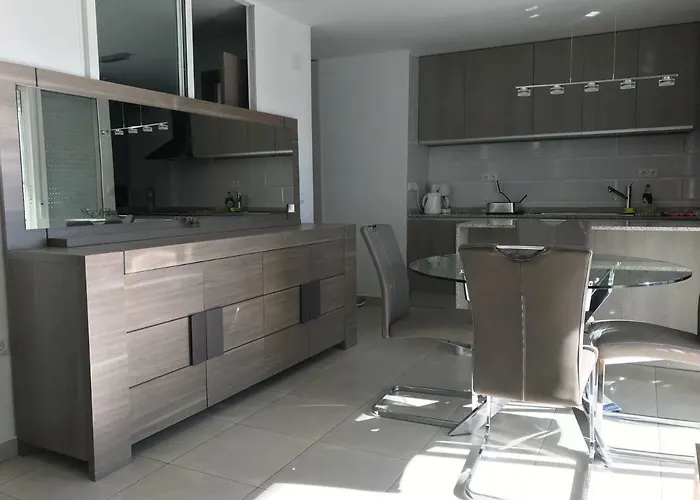 Apartamento First Line Alicante